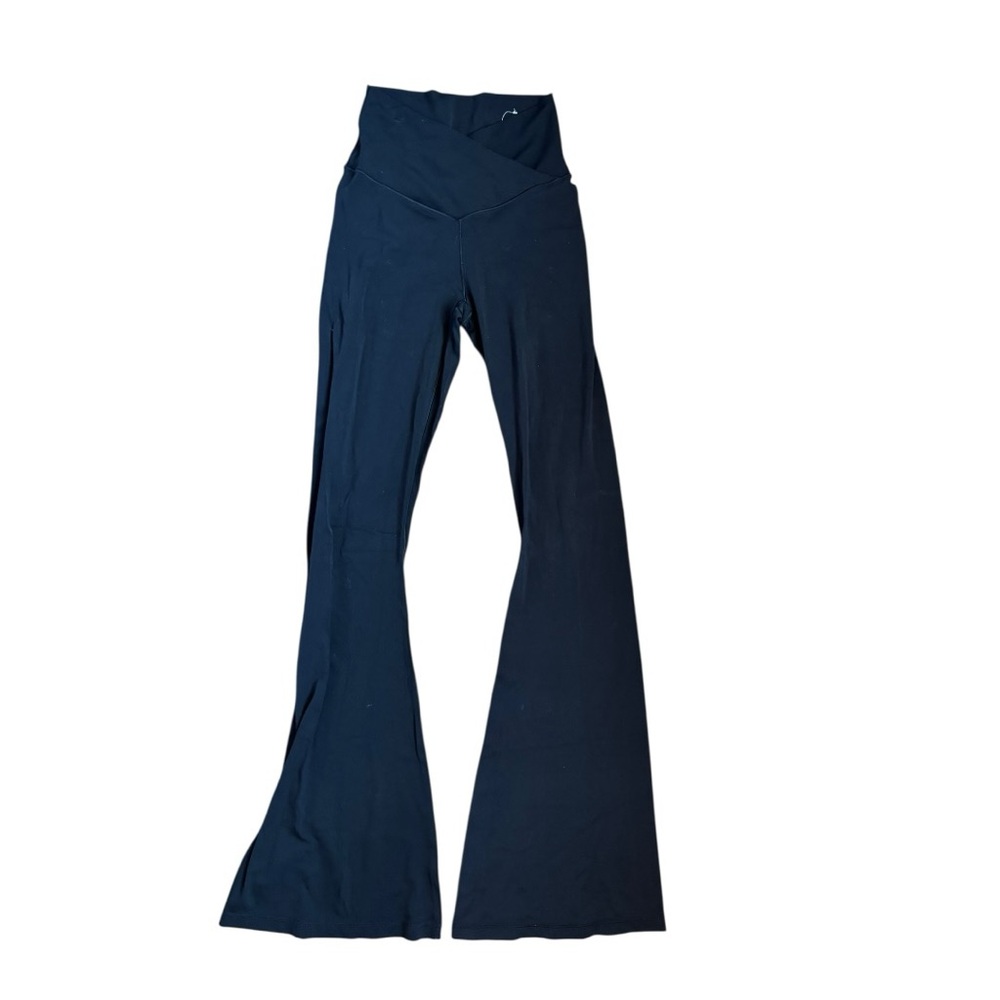 OFFLINE By Aerie Real Me High Waisted Crossover Flare Legging Size S